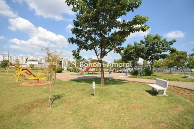 Imagem Oportunidade de negócio, excelente valor de venda e ótimo custo benefício !!

 Lote com 250 m² n...