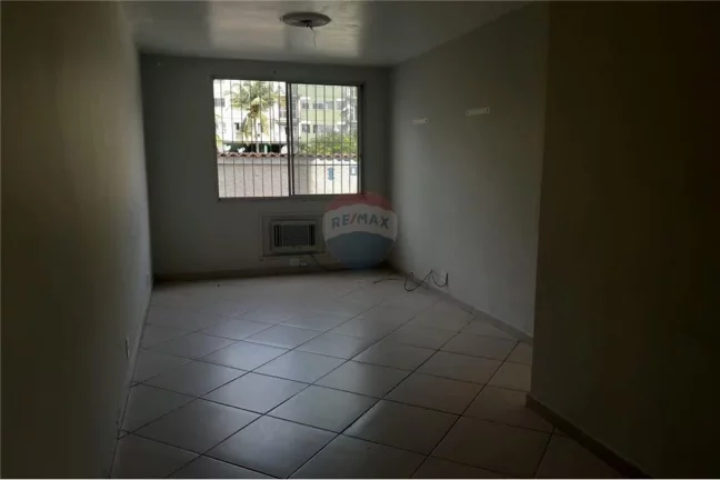 Imagem Apartamento com 2 quartos á venda em Praça Seca - Rio de Janeiro