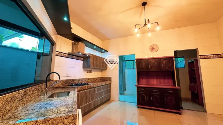 Imagem Casa 3 Quartos, 189 m² c/ Lazer na 304 Norte