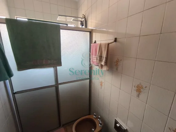 Imagem Casa à venda no Jardim Santa Mônica - 3 dormitórios - 1 suíte - 3 vagas - R$ 580.000,00 -Jardim Santa Mônica - Londrina/PR