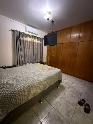 Imagem Casa Sobrado com Edícula à Venda | Jardim Tannus  Jundiaí/S