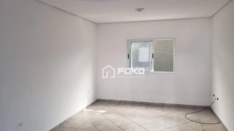 Imagem Sobrado com 3 dormitórios para alugar, 140 m² por R$ 3.320,00/mês - Jardim do Papai - Guarulhos/SP