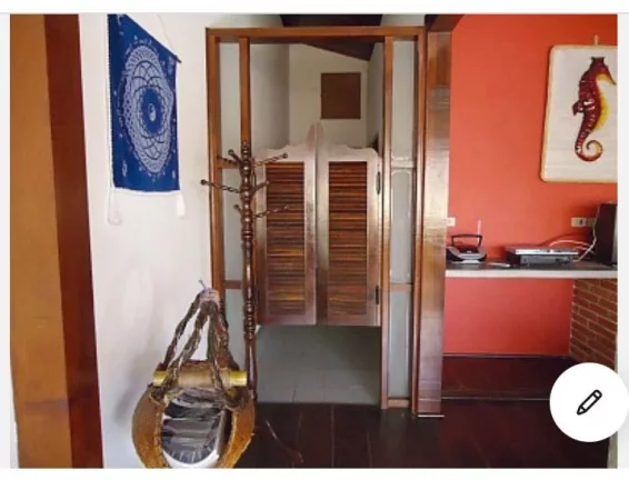 Imagem Casa para Temporada em Ubatuba / SP no bairro Lázaro (Praia Domingos Dias)