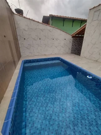 Imagem Casa Isolada na Praia Grande,com piscina 2 quartos sendo 1 suite 3 garagem