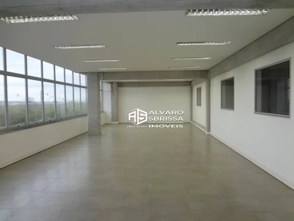 Imagem GALPÃO em concreto pré-moldado, em condomínio industrial na cidade de ITU SP 1129m2 área construída em terreno de 1500m2