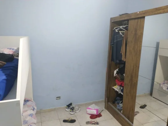 Imagem Sobrado Jardim Santa Edwiges - 140M², 5 Dorms, 1 Suíte, 4 Vagas, Varanda.
