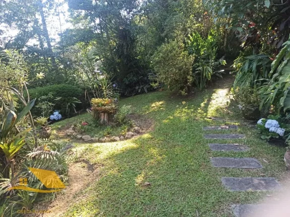 Imagem Vendo Chácara em Theodoro com 3 quartos, 1 suíte e 5 mil mts² de terreno.