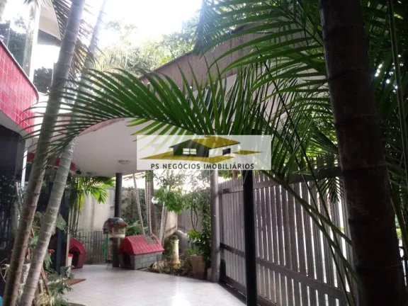 Imagem Sobrado triplex com 465m2 no Jd da Gloria