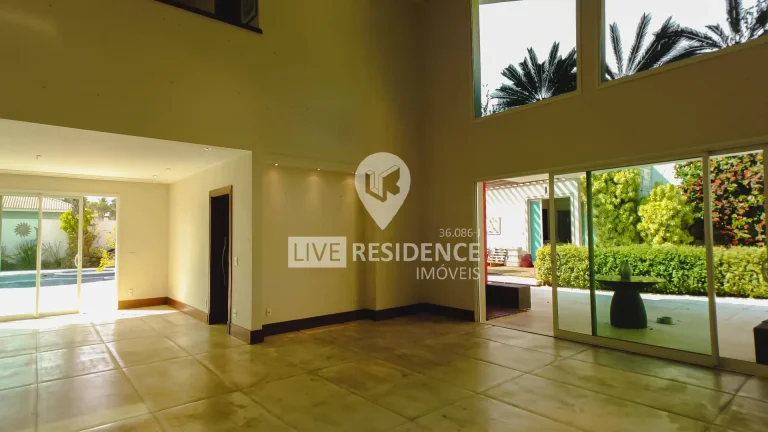 Imagem Mansão de luxo no Condomínio Terras de Santa cruz!