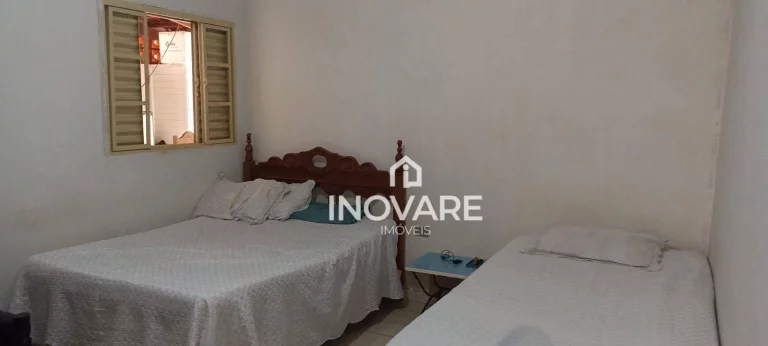 Imagem Casa com 3 dormitórios à venda, 130 m² por R$ 350.000,00 - Setor Santos Dumont - Itumbiara/GO