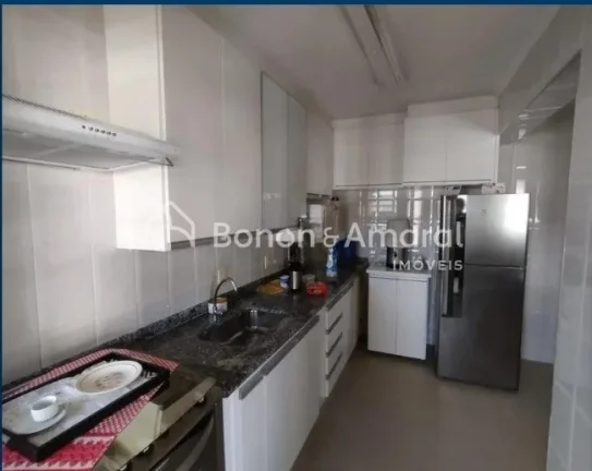 Imagem Apartamento com 3 Quartos e 2 banheiros à Venda, 96 m² por R$ 800.000