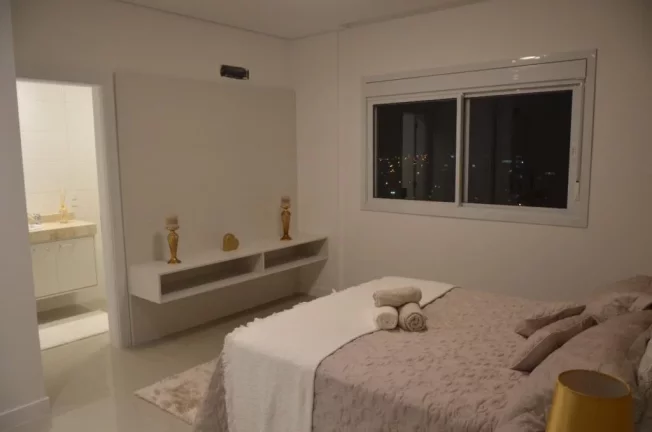 Foto do imóvel: Apartamento 4 Dormitórios - Bairro Navegantes