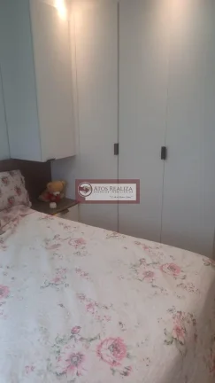 Imagem Alugo Excelente Apartamento... Contem 2 dorm todos com planejados...sala de estar e de jantar integrada... cozinha com planejados...lavanderia com planejados...1 banheiro...O condomínio oferece... piscina academia... brinquedoteca... mercadinho...area kid