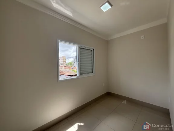 Imagem Apartamento à Venda no Bairro Nossa Senhora das Graças – 2 Quartos, Suíte e Área Externa Coberta em Patos de Minas