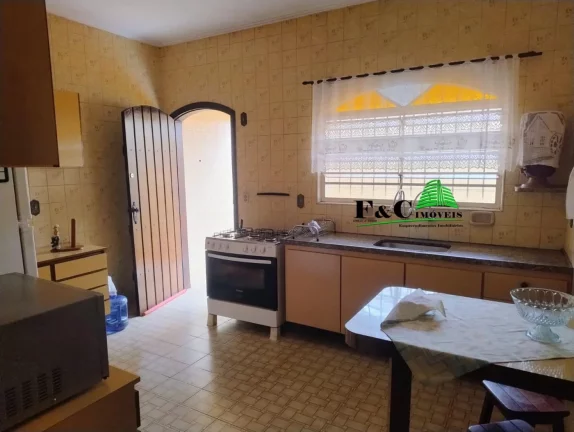 Imagem Casa para Venda em Limeira, Vila Teixeira Marques, 3 dormitórios, 1 suíte, 3 banheiros, 2 vagas
