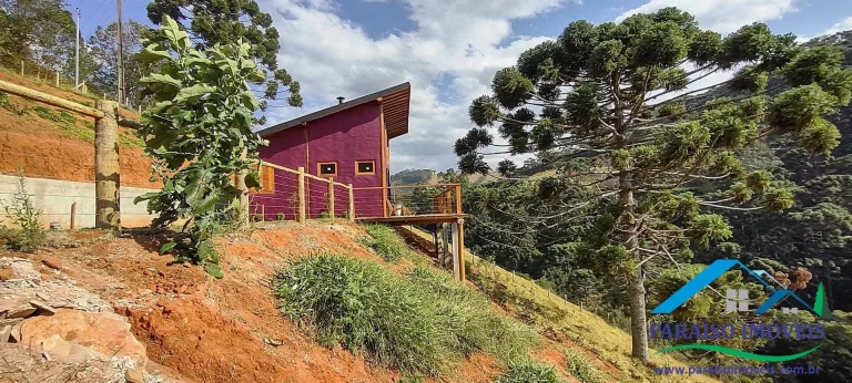 Imagem Charmoso Chalé em Gonçalves – Um Refúgio de Conforto e Beleza!