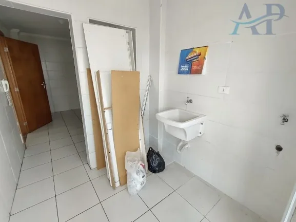 Imagem Apartamento com 2 Dormitórios na Guilhermina em Praia Grande
