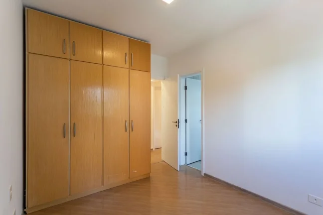 Imagem Apartamento 152M² Reformado, 4Q, 2 Suítes, 3 Banheiros, 3 Vagas, Piscina, Churrasqueira, Salão de Festas, Playground, Salão de Jogos, Espaço Gourmet.