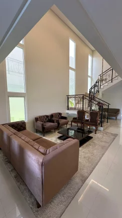 Imagem Casa à venda no Cond Alphaville, 2 pavimentos, planejados, piscina, Petrolina