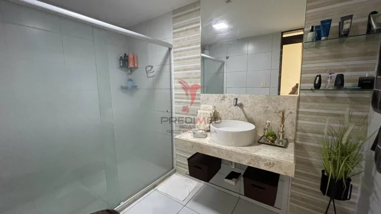 Imagem Oportunidade no Jardm Oceania. Apartamento com 218 mts², 5 Quartos, 2 Suites, 2 Vagas