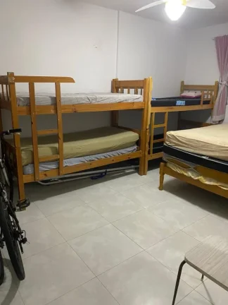 Imagem Casa para Venda em Itanhaém, Jardim Regina, 2 dormitórios, 1 suíte, 2 banheiros, 2 vagas