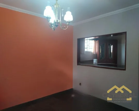 Imagem Casa à Venda por R$1.250.000,00 com 5 dormitórios - Eloy Chaves - Jundiaí/SP