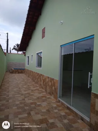 Imagem CASA COM PISCINA ÓTIMA LOCALIZAÇÃO EM MONGAGUÁ!