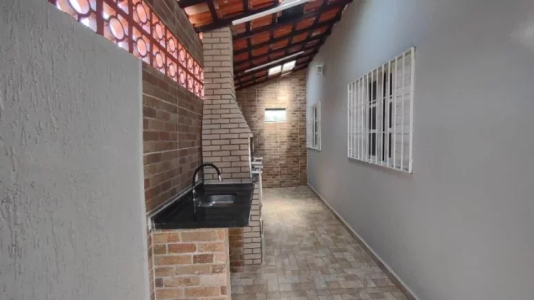 Imagem Casa à Venda em Maracanã, Praia Grande - SP