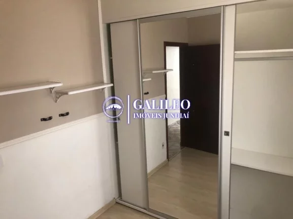 Imagem Vende Sobrado 3 Dormitórios | Várzea Paulista | São Paulo