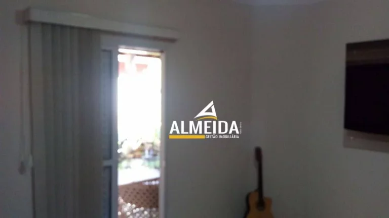 Imagem Casa com 3 dormitórios à venda, 229 m² por R$ 950.000,00 - Vila Paulista - Rio Claro/SP