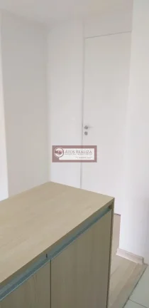 Imagem Alugue Apartamento com valor de oportunidade em Jardim marajoara. Alugo apartamento próximo ao Shppping Interlagos, com 2 dormitorios, 1 vaga, Storage no Subsolo, condomínio com piscina, Academia, churrasqueira, oportunidade de locação. R$ 2.000, Condomín