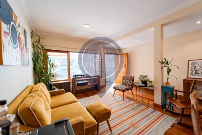 Imagem Imperdível: Casa à venda em São Paulo-SP, bairro Santo Amaro, 3 quartos, 3 suítes, 2 salas, 4 banheiros, 2 vagas, 208m².