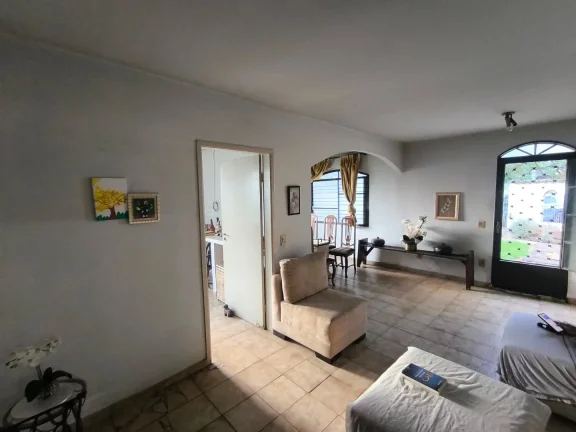 Imagem Casa De 4/4 Sendo Um Suite No Parque Acalanto