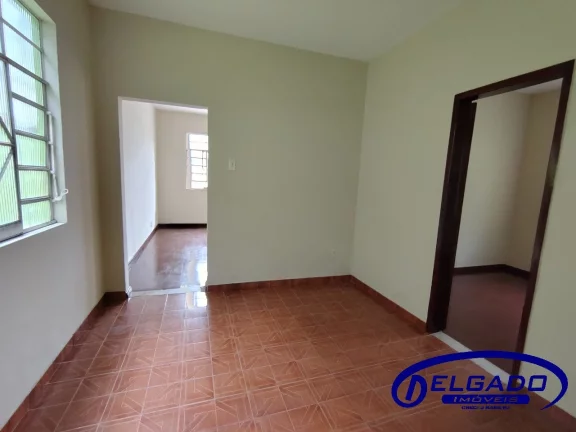Imagem DELGADO aluga CASA fins COMERCIAIS em VENDA DAS PEDRAS, Itaboraí-RJ, com 4 quartos, 2 suítes, 2 salas, 1 banheiro, 6 vagas de garagem!