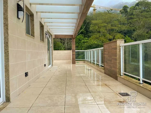 Imagem Cobertura à venda, 260 m² por R$ 3.200.000,00 - Alto - Teresópolis/RJ