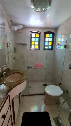 Imagem Excelente imovél com salão 04 quartos em icarai com 2121m2,um por andar ,perto de todos os colégios e comércio de icarai,otima localização.