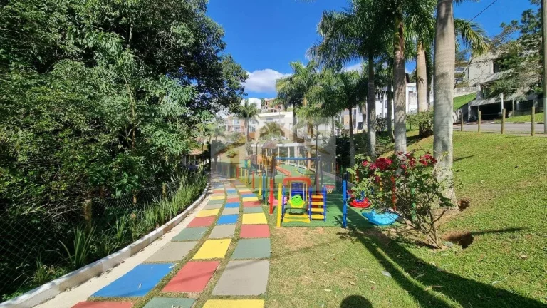 Imagem Aquisição de uma Obra, Casa térrea , belo projeto. Clube Maravilhoso