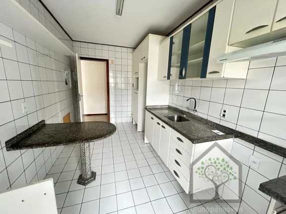 Imagem Apartamento com 3 dormitórios próximo à UFSC