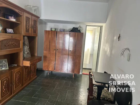 Imagem Casa com três dormitórios na região central de Itu