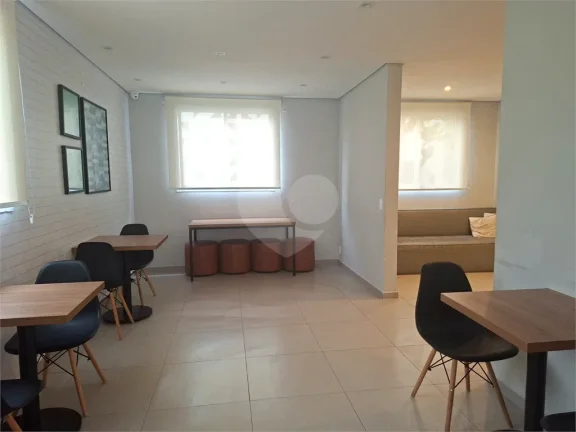 Imagem Apartamento à venda com 2 quartos no condomínio Vibra Lapa I, São Paulo - SP