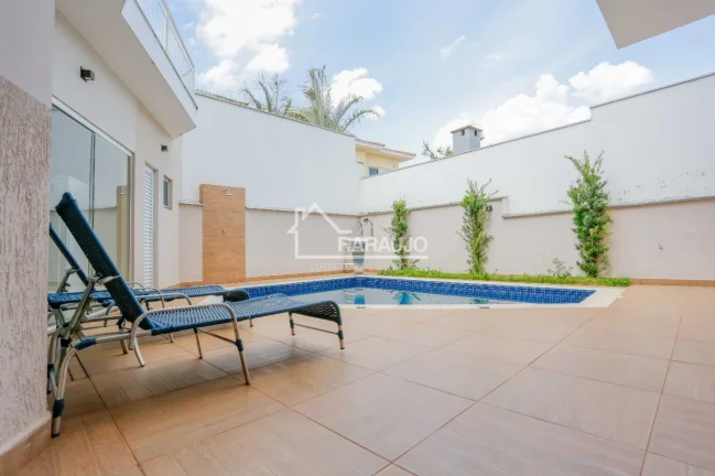 Imagem Casa em Condomínio à venda em Villa dos Inglezes com 330m² 3 suítes, 4 vagas