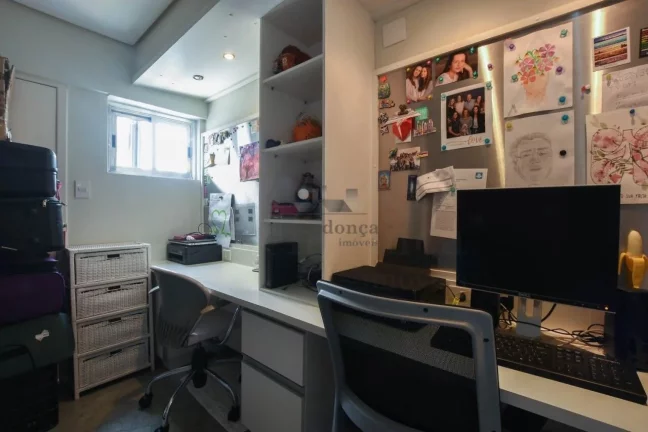 Imagem Apartamento à venda na Vila Madalena com 02 quartos e 1 vaga, 100m2