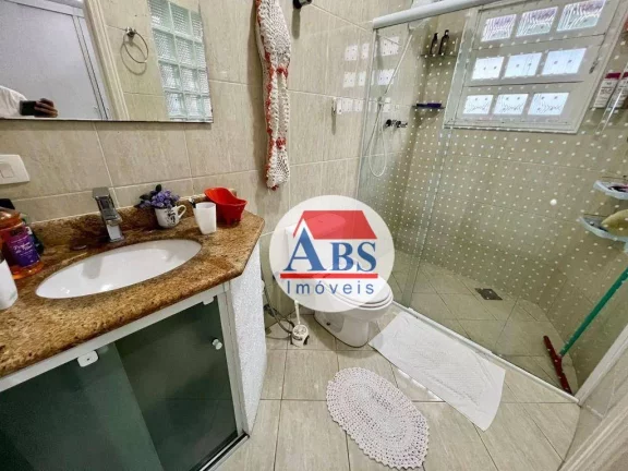 Imagem Casa Isolada com 3 Dormitórios à 200m da Praia, 188 m² por R$ 850.000 - Balneário Flórida - Praia Grande/SP