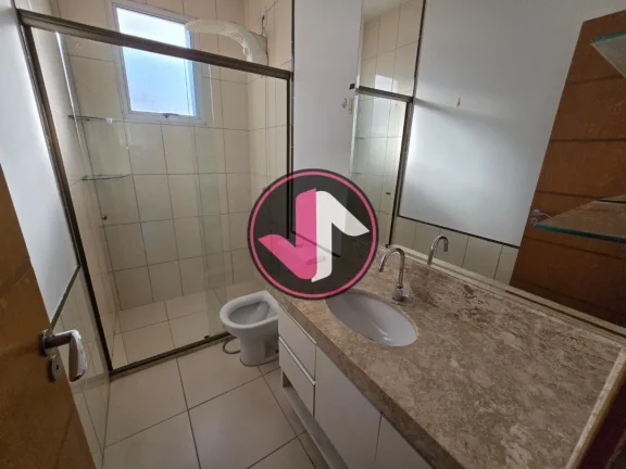 Imagem Descubra o conforto e a segurança que você e sua família merecem nesta incrível Casa em Condomí...