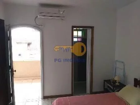 Imagem AMPLO SOBRADO COM 5 DORMITÓRIOS NO BALNEÁRIO DE IPANEMA