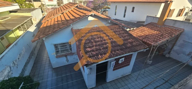 Imagem Casa em Condomínio à Venda em São Paulo-SP, Jardim Campo Grande: 4 Quartos, 2 Suítes, 3 Salas, 5 Banheiros, 4 Vagas, 250 m². Oportunidade para Reforma: 2 Casas, 350 m².