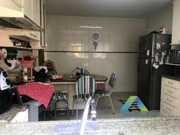 Imagem MOOCA Sobrado com Edícula, 300 METROS, 3 dormitórios, 1 suíte, com fácil ótima localização e valor !!!