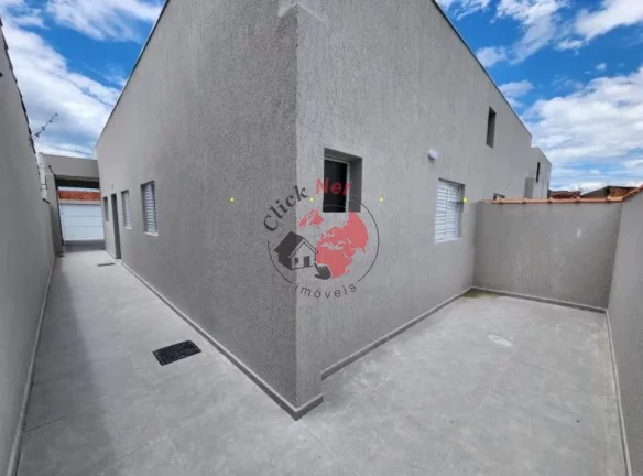 Imagem Casa Térrea Nova sem uso , Prox a praia ,3 dorms c suite , quintal e churrasq , piscina , 2 vagas bairro Gaivota, Itanhaem