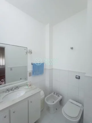 Imagem Clássico Lindenberg no Jd Paulista. São 178m2 de área privativa, 3 dormitórios ( 1 suíte ) e 1 ...