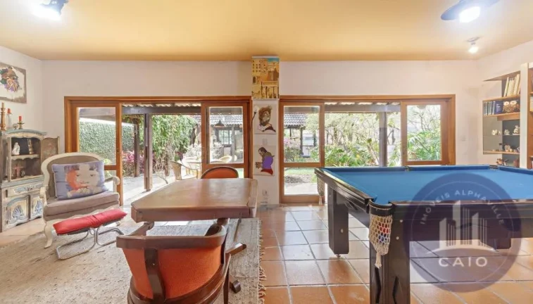 Imagem Casa com 3 dormitórios a venda, 250m² por R$ 2.499.000,00 - Alphaville/SP